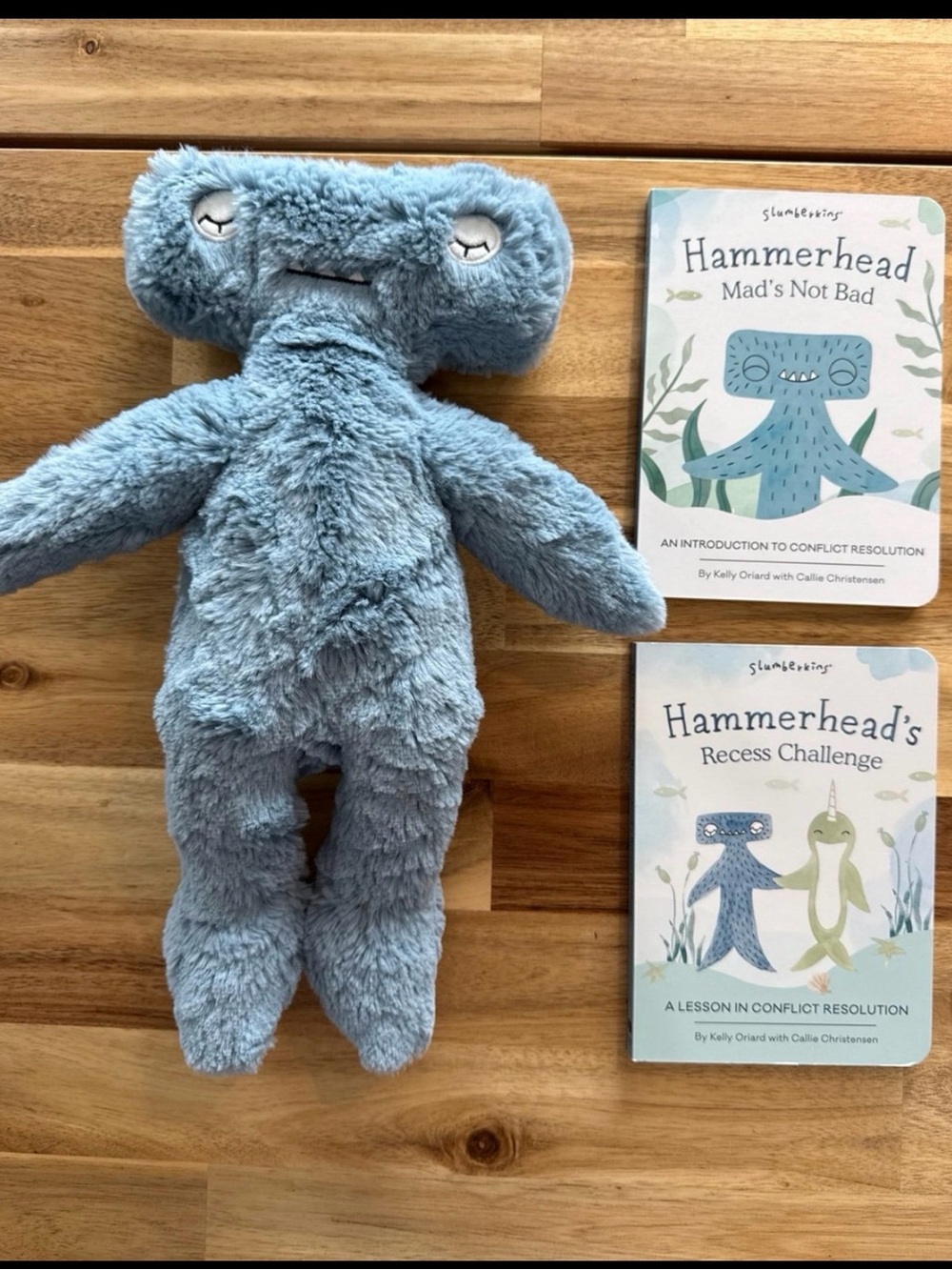 Slumberkins Hammerhead Plush Toy in Light Blue with Companion Books